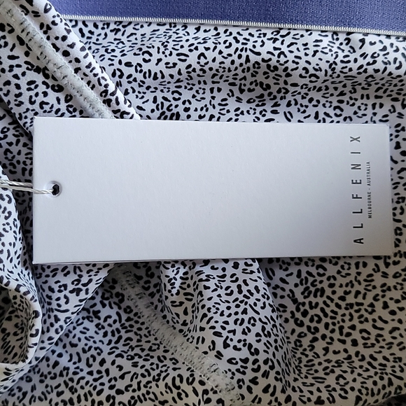 All Fenix Kyla Leopard High Impact Leggings XS - Picture 16 of 16